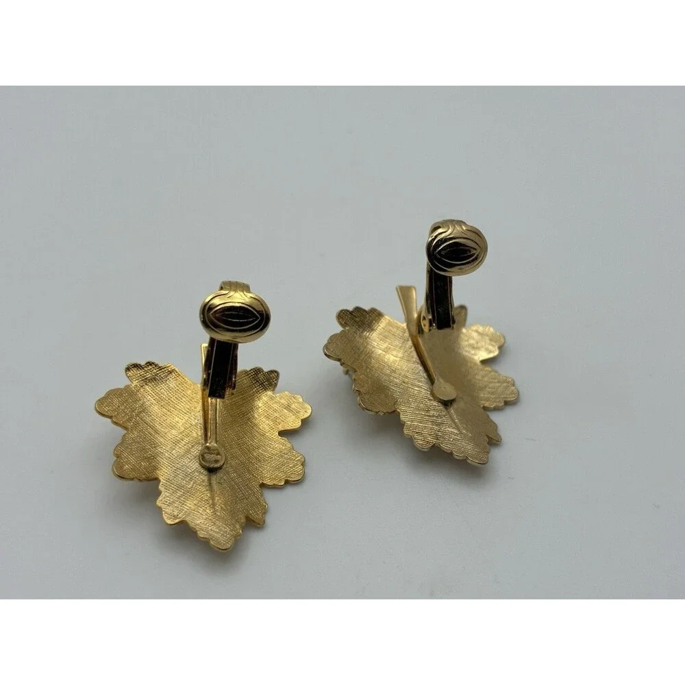 Sarah Coventry Leaf Clip On Earrings Faux Pearl Goldtone  VTG